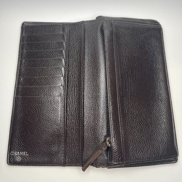 CHANEL Dark Brown Caviar Leather CC Bifold Wallet - Preowned - Picture 3 of 15